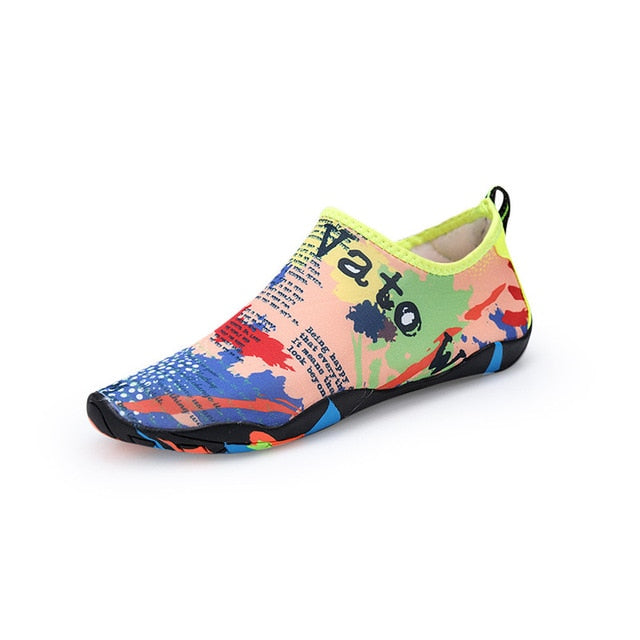 Outdoor Summer Beach Shoes for Men & Women - Lightweight Casual Footwear