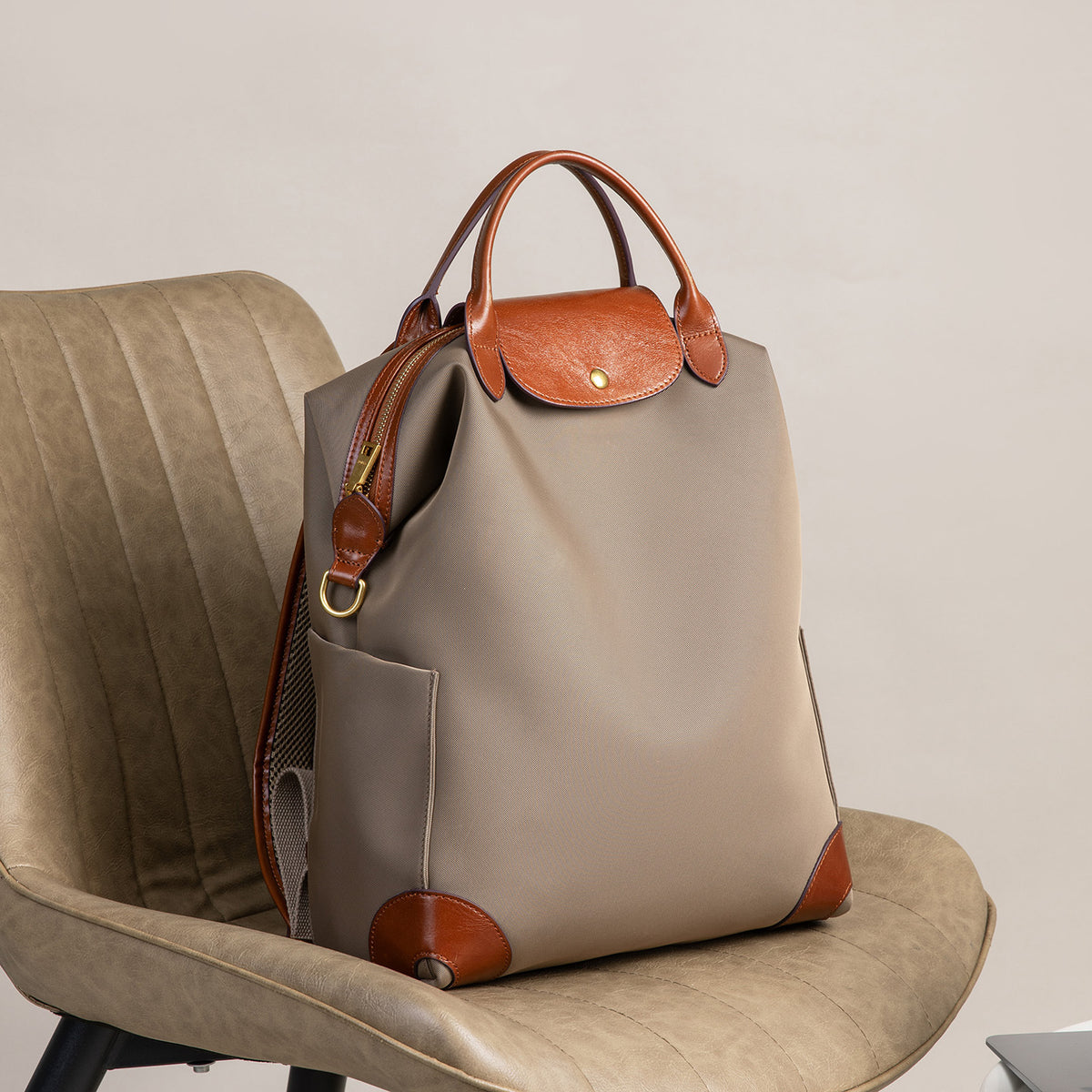Stylish High-Quality Nylon Backpack - Large Capacity Travel & Commute Bag