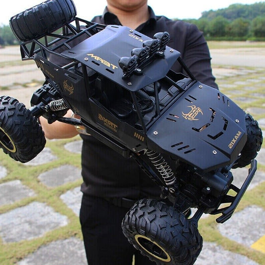 Rc Car Rock Crawler Rechargeable Off Road Truck 4WD , Metal Shell LED Headlights