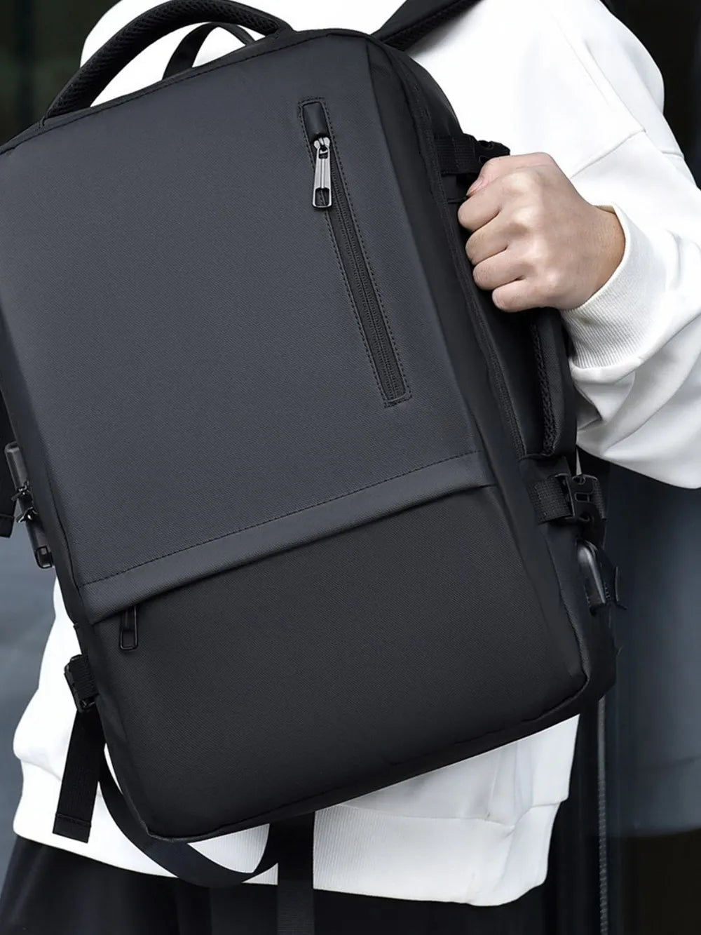 Multi-Pockets Adjustable Straps Backpack Bag - Versatile Travel & Outdoor Pack